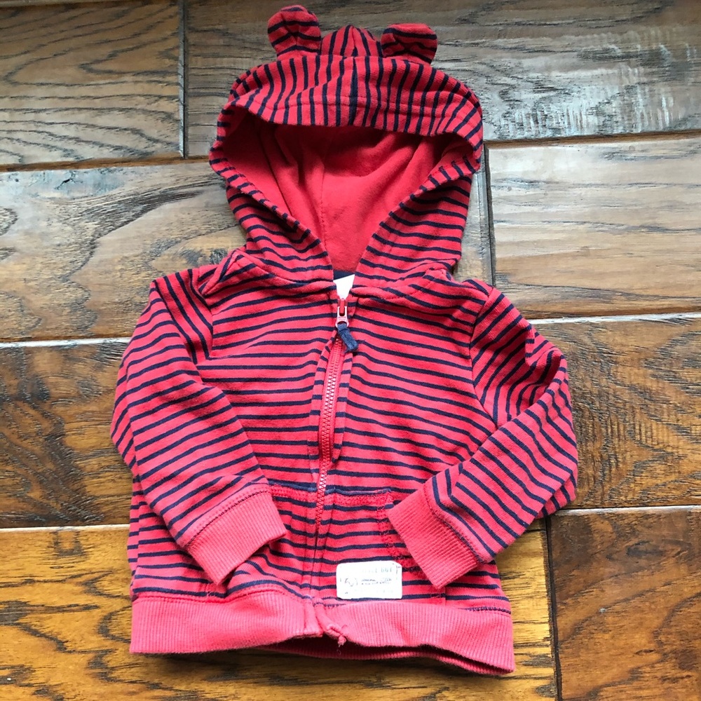 Carter’s zippered hoodie 12 month